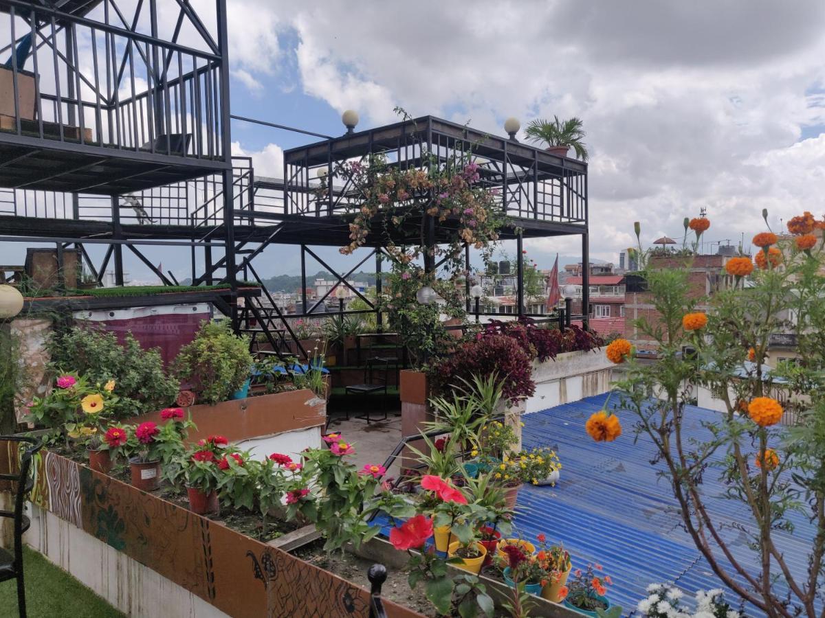 Yog Hostel Katmandu Eksteriør bilde