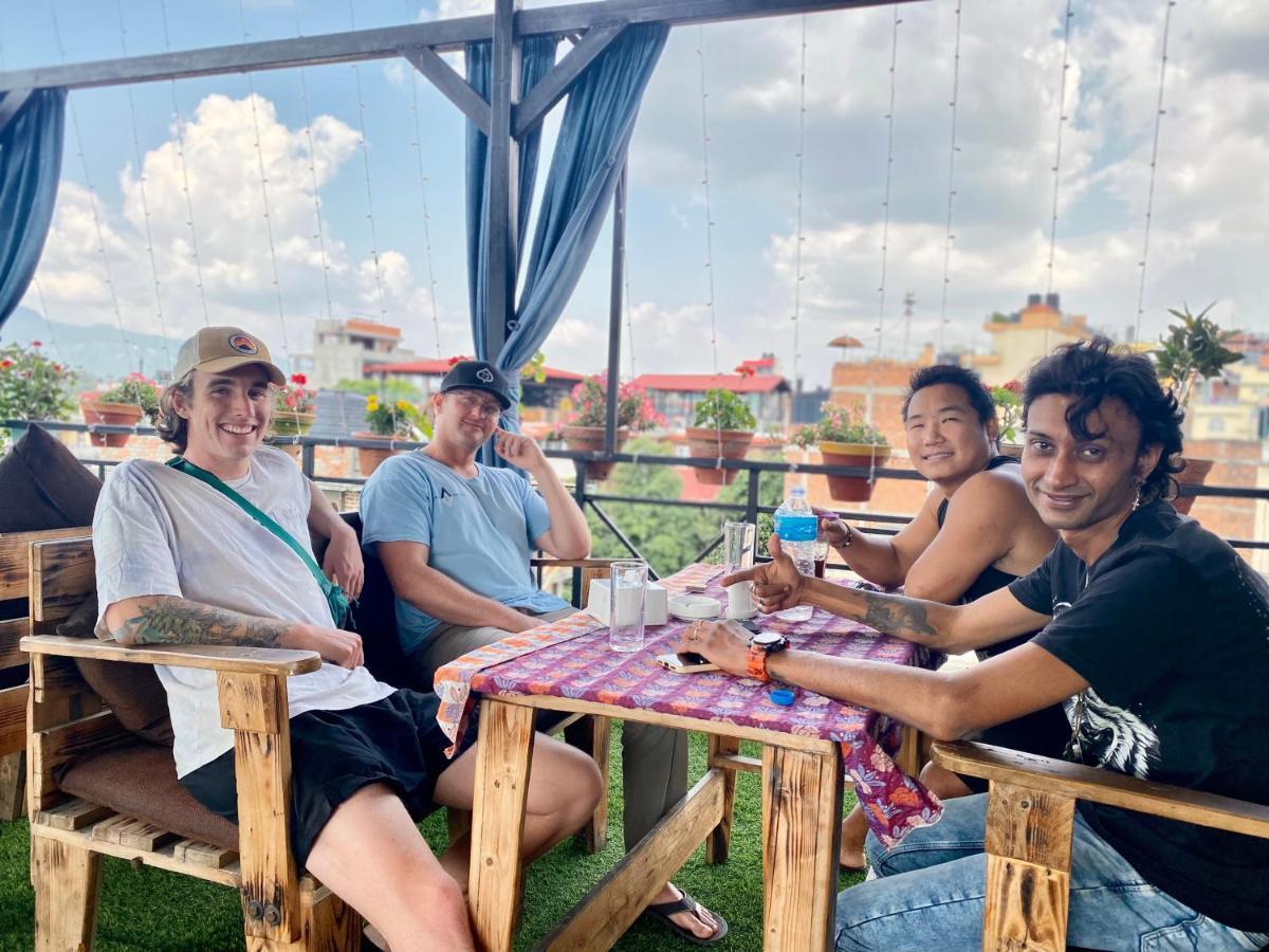 Yog Hostel Katmandu Eksteriør bilde
