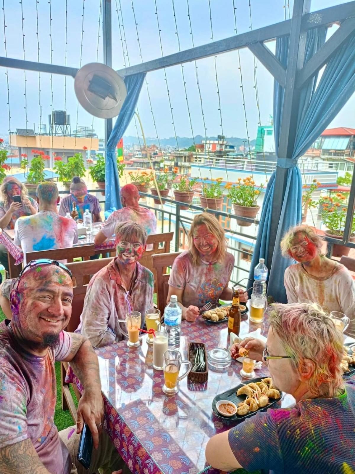 Yog Hostel Katmandu Eksteriør bilde