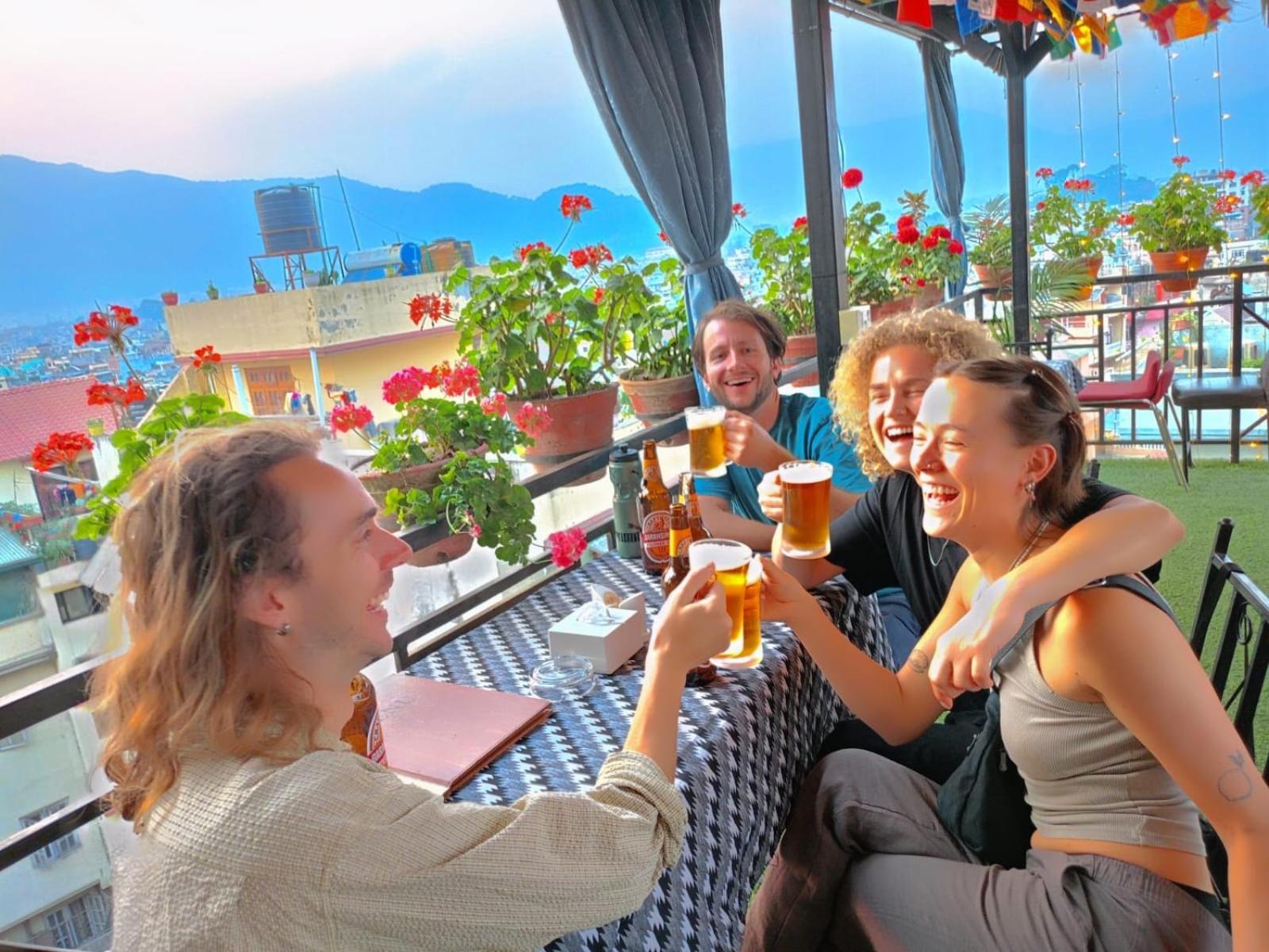 Yog Hostel Katmandu Eksteriør bilde