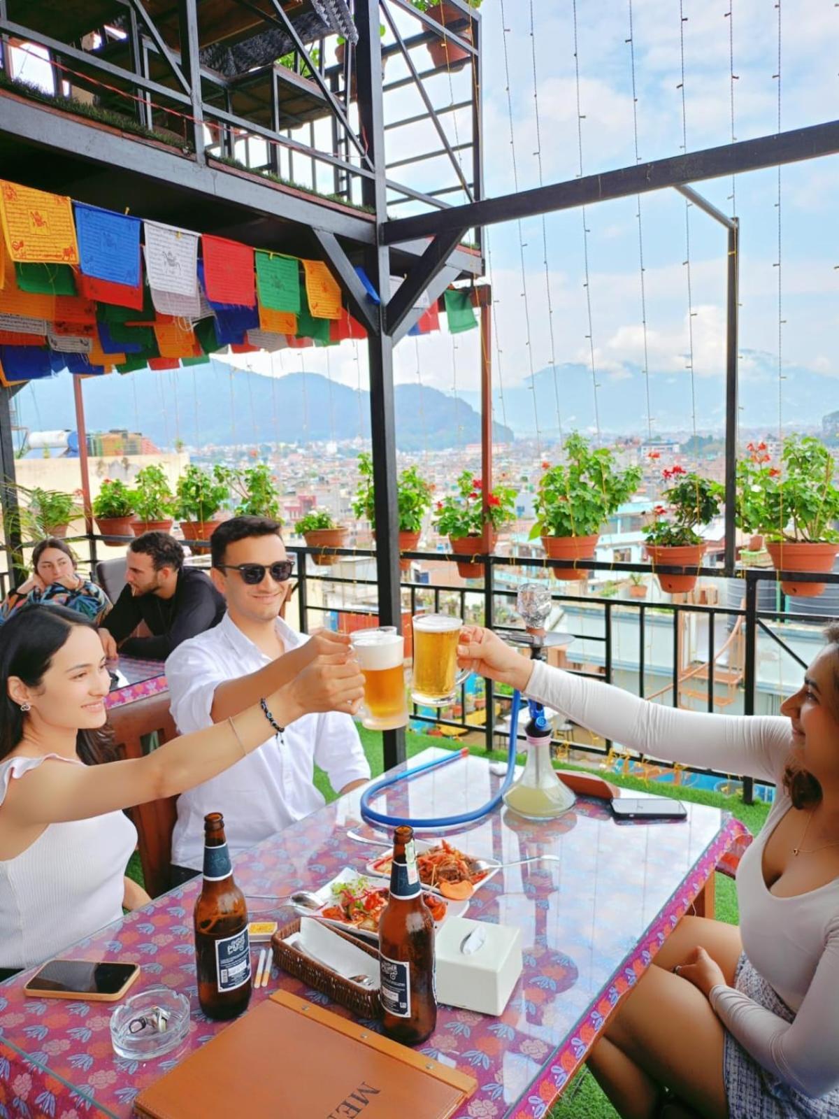 Yog Hostel Katmandu Eksteriør bilde