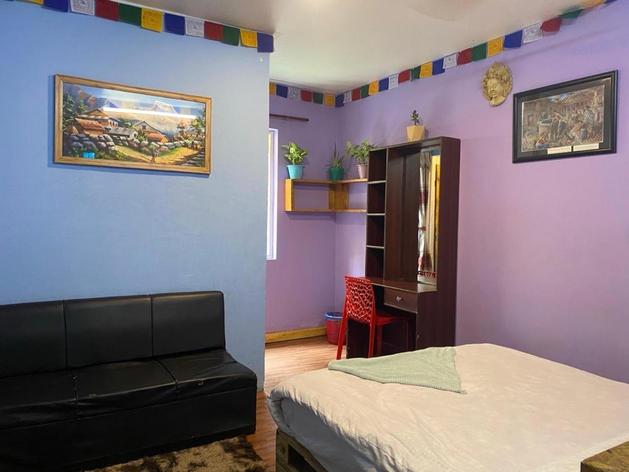 Yog Hostel Katmandu Eksteriør bilde